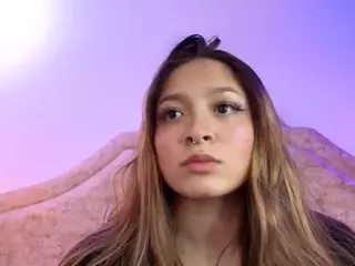 Victoria-Adams14's Live Sex Cam Show