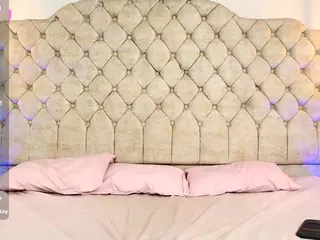 Victoria-Adams14's Live Sex Cam Show
