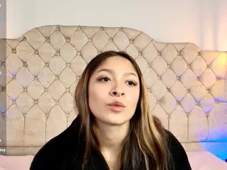 Victoria-Adams14's Live Sex Cam Show