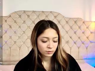 Victoria-Adams14's Live Sex Cam Show