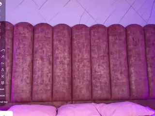 Victoria-Adams14's Live Sex Cam Show