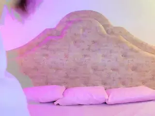 Victoria-Adams14's Live Sex Cam Show