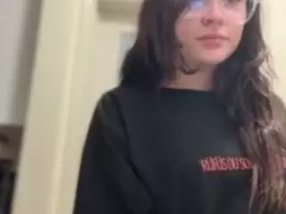 ryleighpaigexxx's Live Sex Cam Show