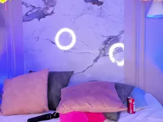 KishaLove's Live Sex Cam Show
