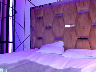 Lynnet's Live Sex Cam Show