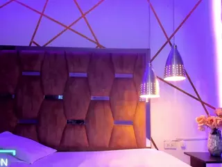 Lynnet's Live Sex Cam Show