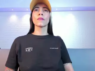 Violett's Live Sex Cam Show