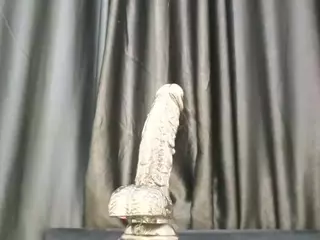 Assiology's Live Sex Cam Show