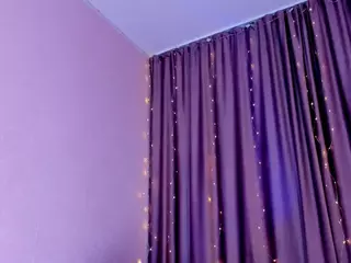 Elismiracle's Live Sex Cam Show