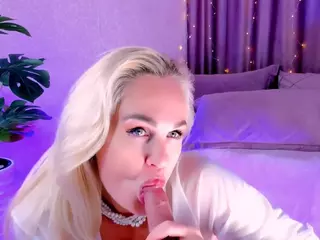 Elismiracle's Live Sex Cam Show