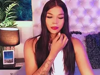 Yoiku's Live Sex Cam Show