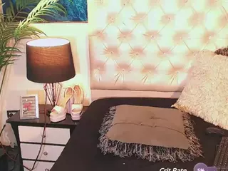 Yoiku's Live Sex Cam Show