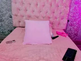 Akilla-Queen's Live Sex Cam Show