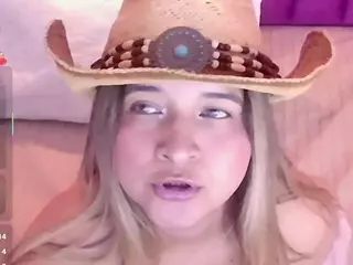 collegepawg's Live Sex Cam Show