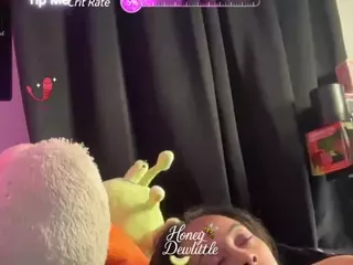 Honeydew's Live Sex Cam Show