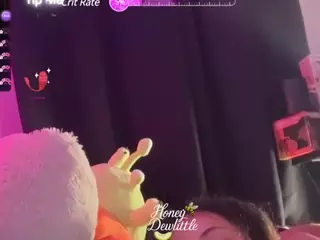 Honeydew's Live Sex Cam Show