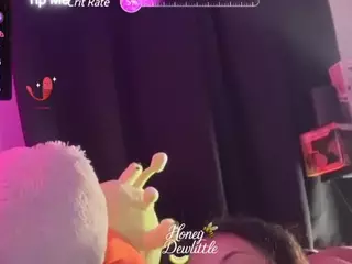Honeydew's Live Sex Cam Show