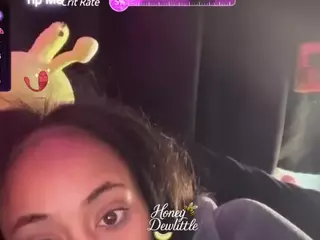 Honeydew's Live Sex Cam Show