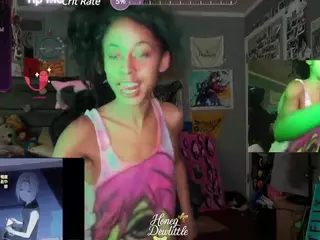 Honeydew's Live Sex Cam Show