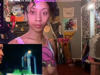 Honeydew's Live Sex Cam Show