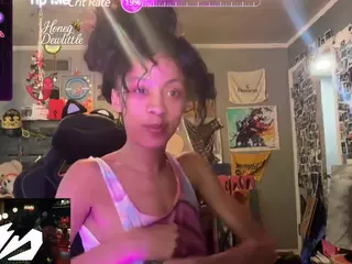 Honeydew's Live Sex Cam Show