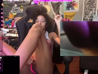 Honeydew's Live Sex Cam Show