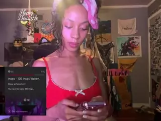 Honeydew's Live Sex Cam Show