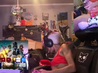Honeydew's Live Sex Cam Show