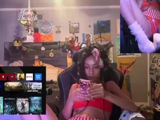 Honeydew's Live Sex Cam Show