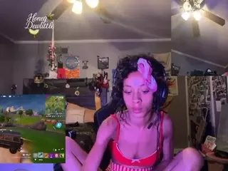 Honeydew's Live Sex Cam Show
