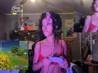 Honeydew's Live Sex Cam Show