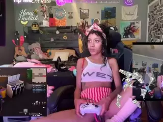 Honeydew's Live Sex Cam Show