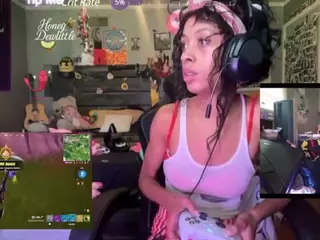Honeydew's Live Sex Cam Show