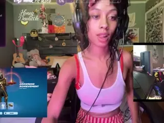 Honeydew's Live Sex Cam Show