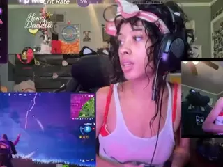 Honeydew's Live Sex Cam Show