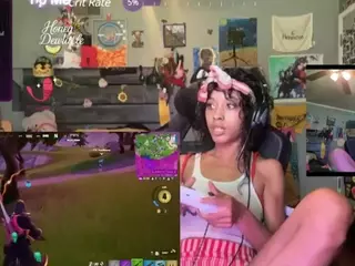 Honeydew's Live Sex Cam Show