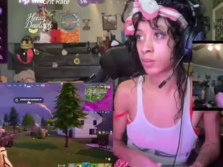 Honeydew's Live Sex Cam Show