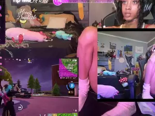 Honeydew's Live Sex Cam Show