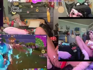 Honeydew's Live Sex Cam Show