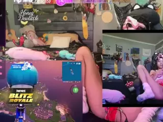 Honeydew's Live Sex Cam Show