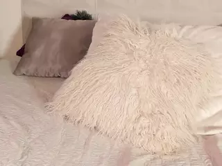 KiimLee's Live Sex Cam Show