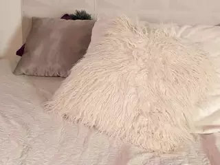 KiimLee's Live Sex Cam Show