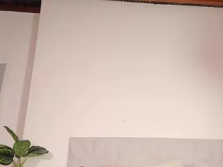 KiimLee's Live Sex Cam Show