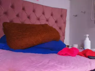 kim-bella's Live Sex Cam Show