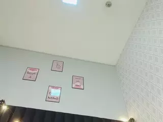 littleebluee's Live Sex Cam Show