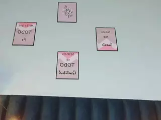 littleebluee's Live Sex Cam Show