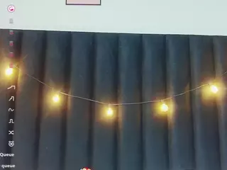 littleebluee's Live Sex Cam Show