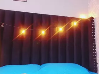 littleebluee's Live Sex Cam Show