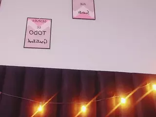 littleebluee's Live Sex Cam Show