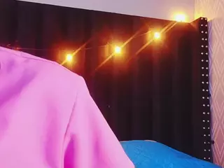 littleebluee's Live Sex Cam Show
